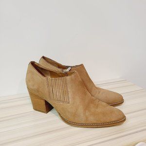 Franco Sarto Camella Tan Suede Ankle Bootie Boot Western Womens 8